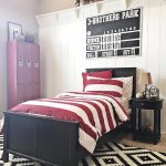 Kamar Tidur Anak Laki Laki Bergaya Klasik Tapi Keren