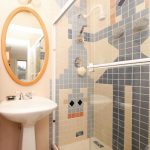 Keramik Dinding Kamar Mandi Yang Unik Terbaru