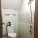 Model Kamar Mandi Minimalis Dengan Keramik Yang Lagi Hit