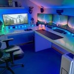 Meja Komputer Gaming 4 Monitor