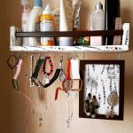 Tempat Sabun Dan Sampo Di Kamar Mandi Atau Rak Kamar Mandi Aksesories