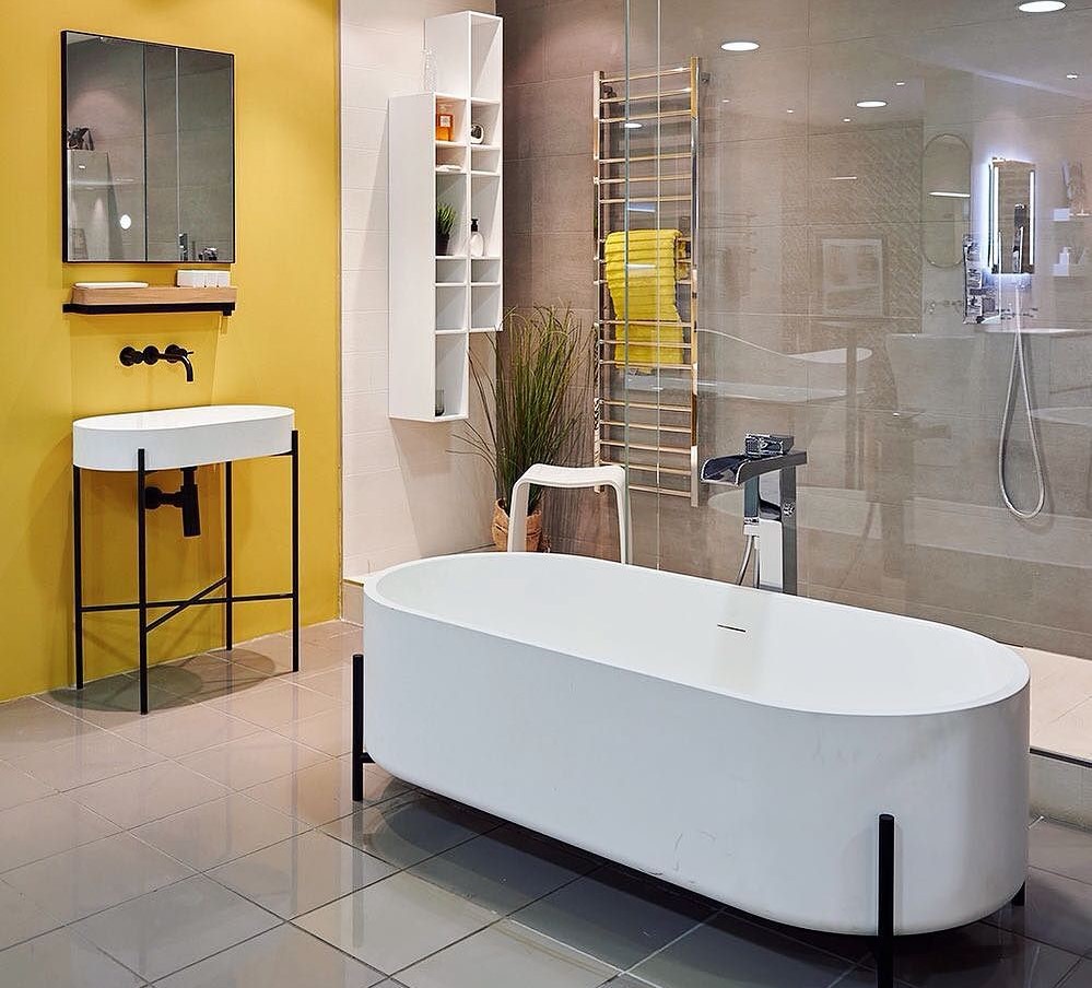 Desain Kamar Mandi Mewah Konsep Vintage